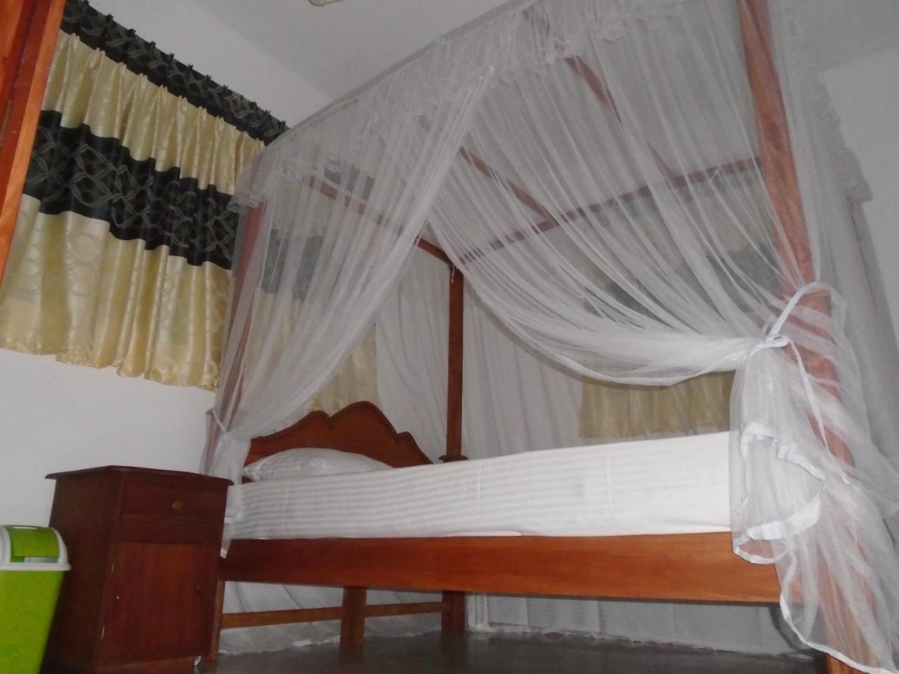 Ceylon Hostel-Galle 乌纳瓦图纳 外观 照片